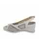 Sandalo da donna con plantare estraibile in pelle e tessuto bianco e laminata argento zeppa 5 - Misure disponibili: 32, 33, 34, 42, 43, 44