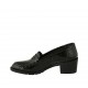 Woman's mocassin in black printed patent leather heel 5