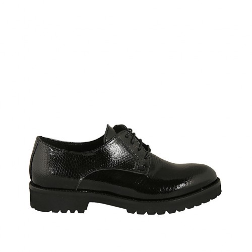Damenderbyschuh mit Schnürsenkeln aus schwarzem bedrucktem Lackleder Absatz 3 - Verfügbare Größen:  33, 43, 44, 45