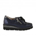 Chaussure pour femmes à lacets avec fermeture éclair en cuir verni, daim et cuir imprimé bleu talon compensé 4