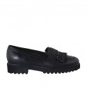 Mocassin pour femmes avec franges et goujons en cuir noir talon 3
