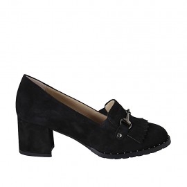 Woman's mocassin with elastic bands, studs, fringes and chain in black suede heel 5