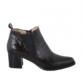 Bottines à bout pointu pour femmes avec fermeture éclair, goujons et elastique en cuir imprimé marron talon 5 - Pointures disponibles:  32, 33, 34, 42, 43, 44
