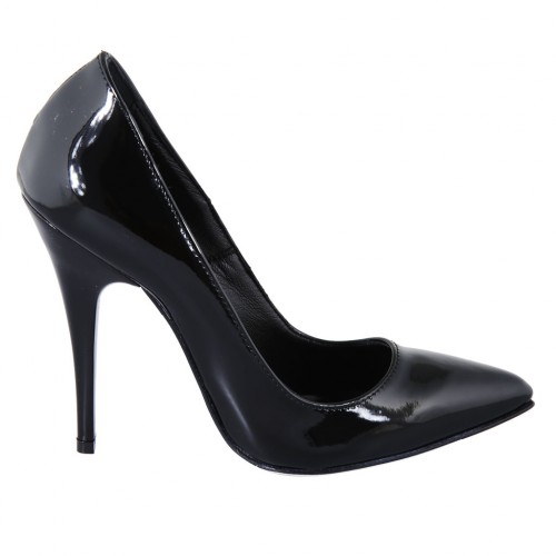 Woman's pointy pump in black patent leather with heel 11 - Available sizes:  31, 32, 47
