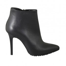 Spitze Damenstiefelette mit seitlichem Reissverschluss aus schwarzem Leder Absatz 10 - Verfügbare Größen:  32, 34, 42, 44, 45, 46