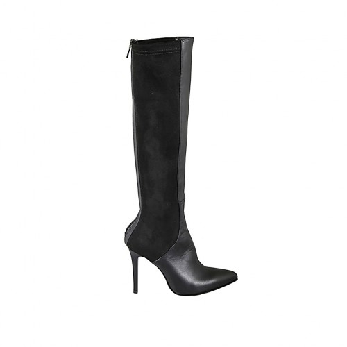 Woman's pointy boot with zipper in black suede and leather heel 11