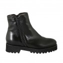 Woman's padded ankle boot in black leather with zippers and removable insole heel 4