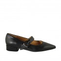 Zapato de salon para mujer en piel negra con hebilla tacon 2