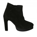 Bottines pour femmes avec fermeture éclair et plateforme en daim noir et avec talon 10
