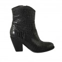 Woman's Texan ankle boot with zipper in black printed leather heel 8