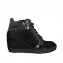 Scarpa stringata da donna con cerniere in pelle, vernice e camoscio nero zeppa 6