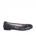 Woman's ballerina shoe in blue leather with white seams heel 1
