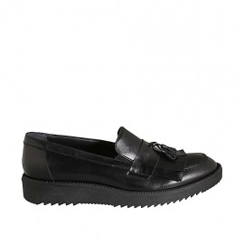 Woman's moccasin shoe with fringes and tassels in black leather wedge heel 3 - Available sizes:  43, 45