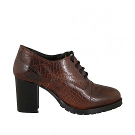Derbyschuh mit Schnürsenkeln für Damen aus braunem bedrucktem Leder Absatz 7 - Verfügbare Größen:  32, 34, 42, 43, 44