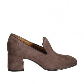 Woman's mocassin in taupe suede heel 6 - Available sizes:  32, 33, 34, 42, 43, 44, 45, 46