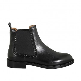 Stivaletto da donna con elastici e borchie in pelle nera tacco 2 - Misure disponibili: 33, 34, 42, 43, 44, 45