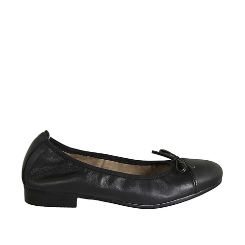 Ballerinaschuh für Damen aus schwarzem Leder mit Schleife und Kappe Absatz 2 - Verfügbare Größen:  33, 34, 42, 43, 44, 45