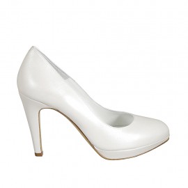 Woman's platform pump in pearled ivory leather heel 9 - Available sizes:  31, 32, 33, 45, 46