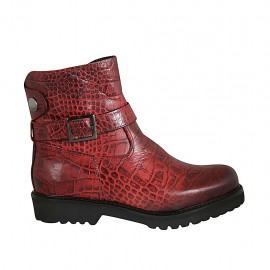 Botin para mujer en piel imprimida roja con cremallera, hebilla y boton metálico a presión tacon 3 - Tallas disponibles:  33, 34, 42, 43, 45