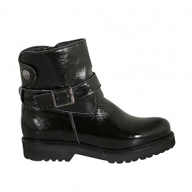 Botin para mujer en charol negro con cremallera, hebilla y boton metálico a presión tacon 3 - Tallas disponibles:  33, 42, 43, 44, 45