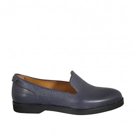 Woman's loafer in blue leather heel 2