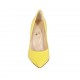﻿Woman's pointy pump in yellow patent leather heel 9
